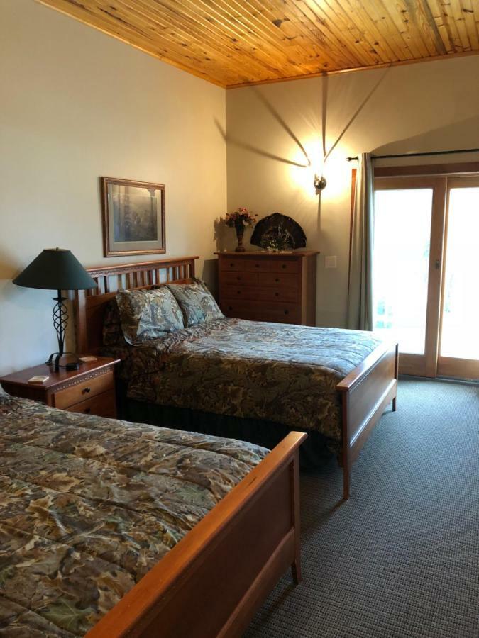 Comstock Premier Lodge Llc Sargent 외부 사진